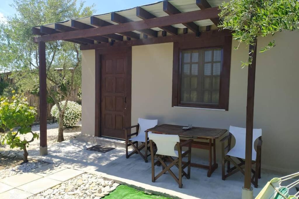 הוילה Koukounariá Raisin House מראה חיצוני תמונה